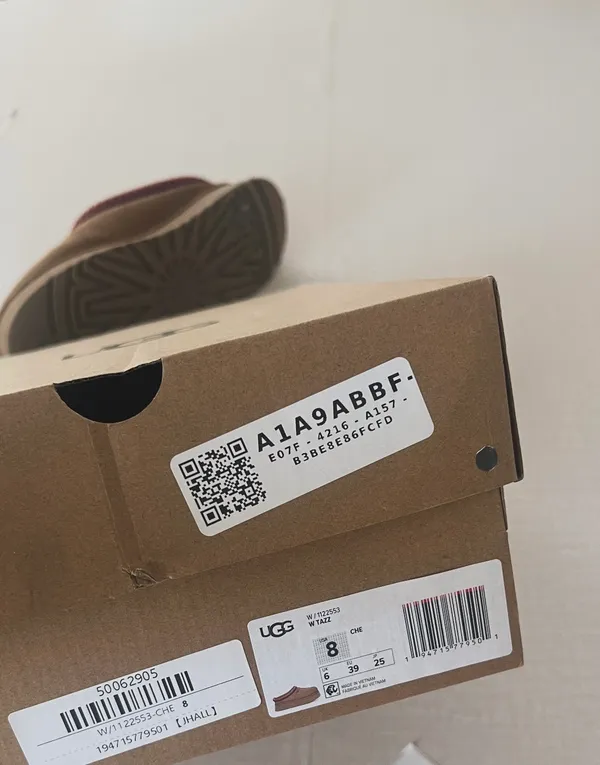 UGG Platform - Image 6