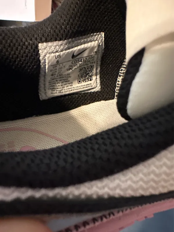 Nike Air Max - Image 4