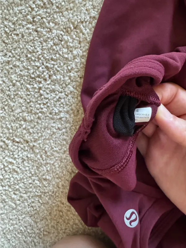 Lululemon burgundy set - Image 5