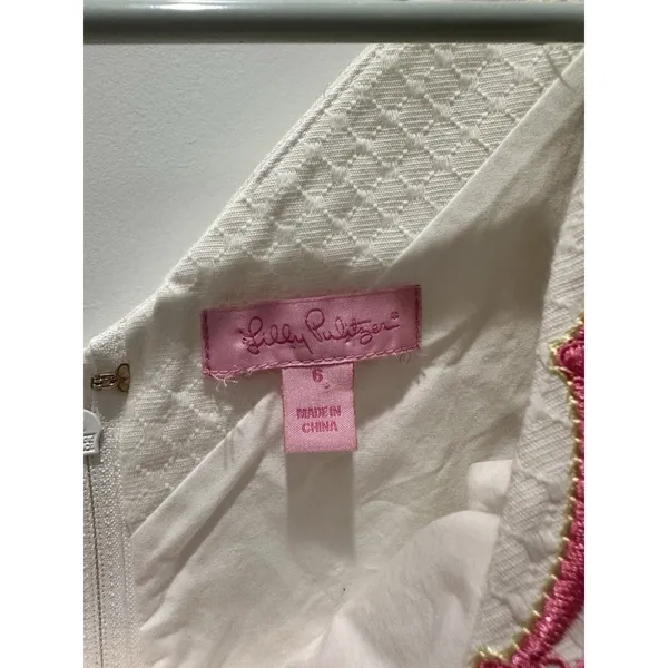 Lilly Pulitzer Dress White Quilt Embroidered Detail Dainty Shift Dress Small 6 - Image 2