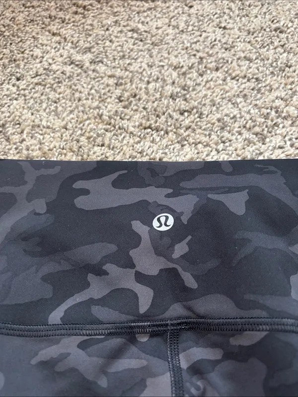 Lululemon Wunder Train High-Rise Tight 25" size 10 - Image 4