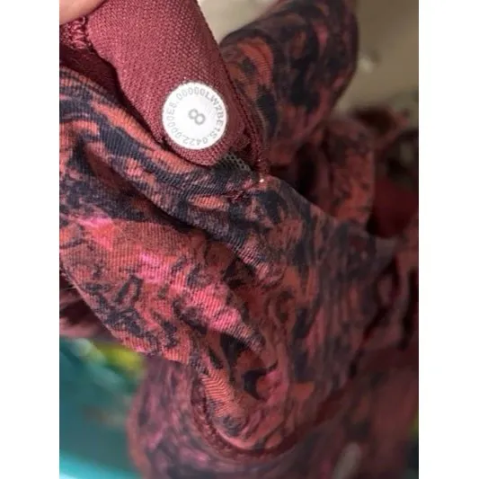 Lululemon red energy bra - Image 6