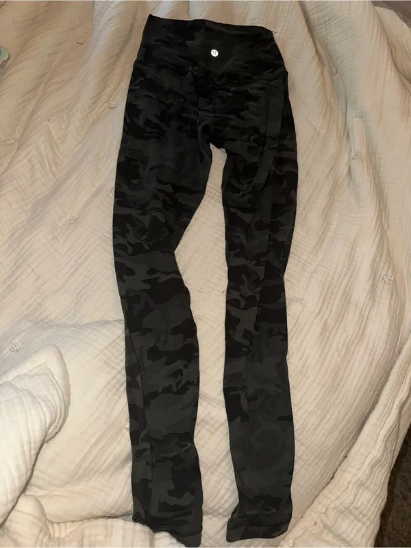 Lululemon Align Pant *Full Length Leggings size 4 - Image 3