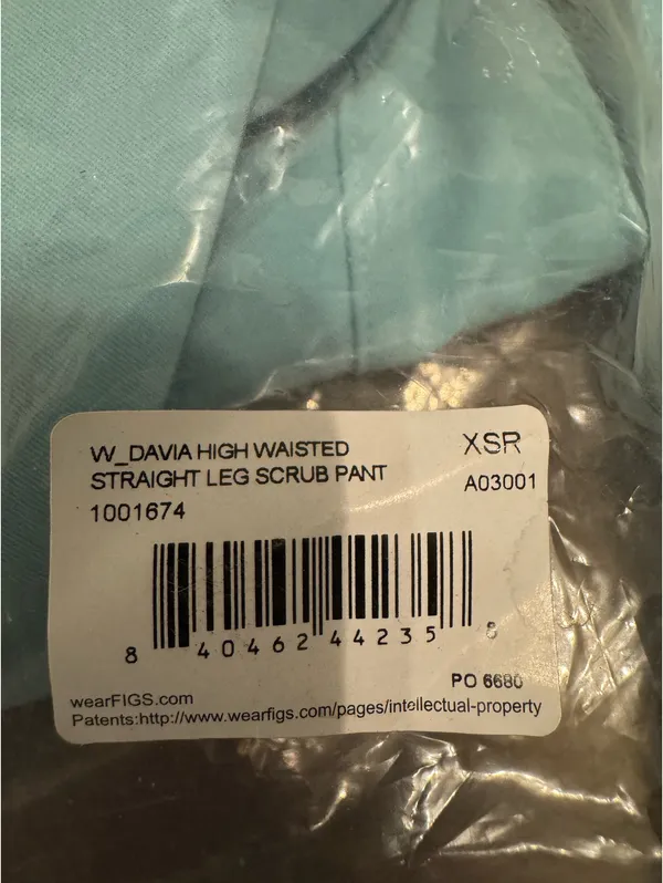 NWT Figs Scrubs - Image 2