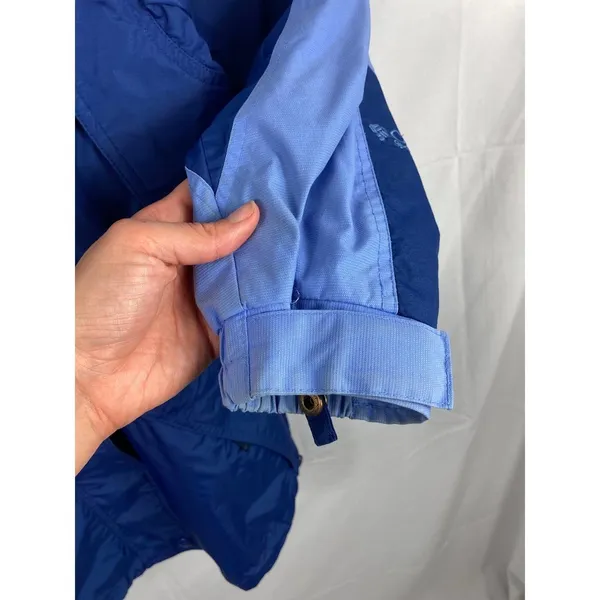 Columbia Waterproof womens coat - Image 4
