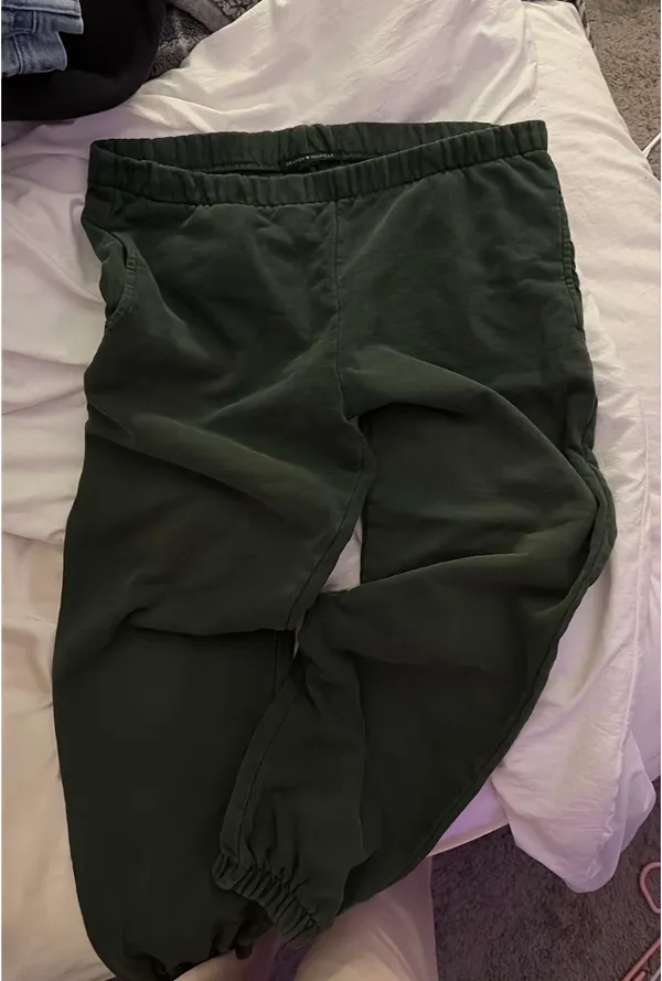 Brandy Melville green sweats - Image 3