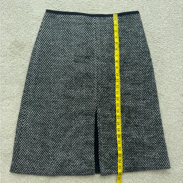 Ann Taylor Black and White Herringbone Skirt - Image 7