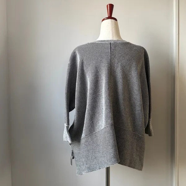 CAbi Black and White Striped Poncho Sweater Size Small Cotton Oversized Full Zip - Image 2