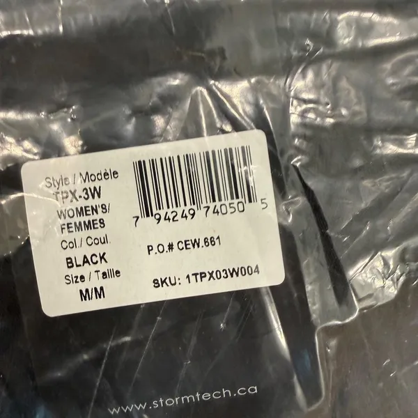 Stormtech women's black jacket in size M - NWT in original packaging - Image 3