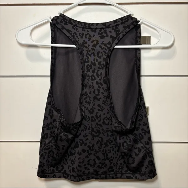 Athleta Shanti Leopard Crop Tank Top - Image 3