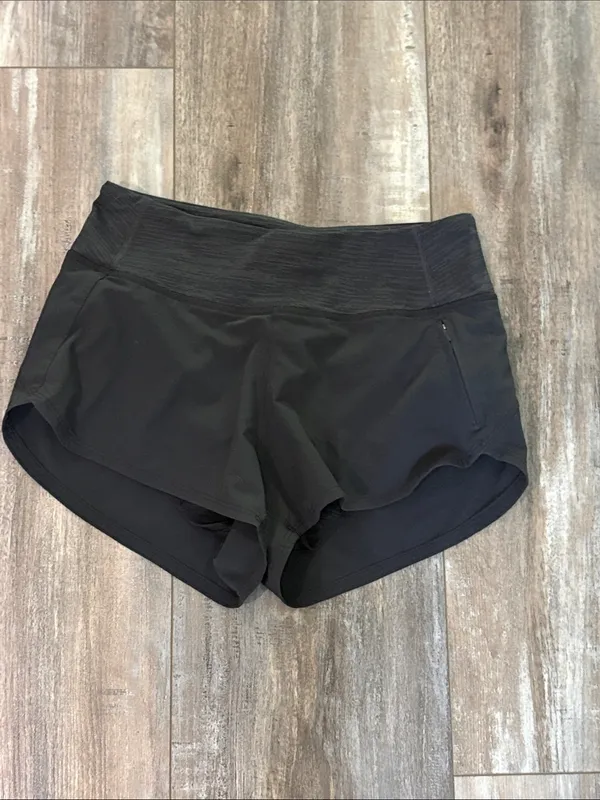 Outdoor Voices Hudson Shorts Small - Image 4