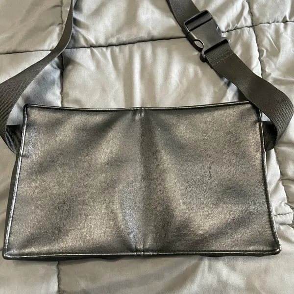 Womans Puma Fanny pack waist purse bag - Image 2