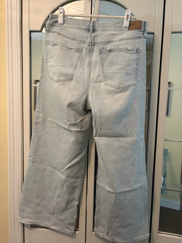 American Eagle Baggy Ripped Jeans - Image 2