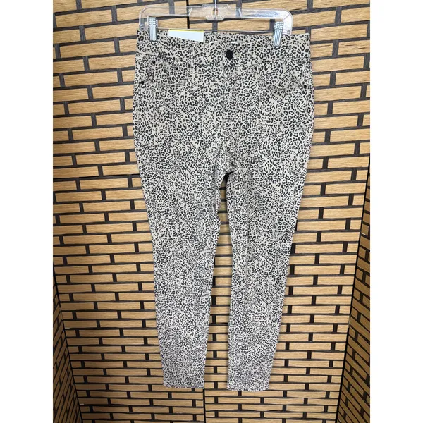 Seven7 Tummyless Skinny Leopard Print‎ Skinny Jeans Size 8 - Image 2