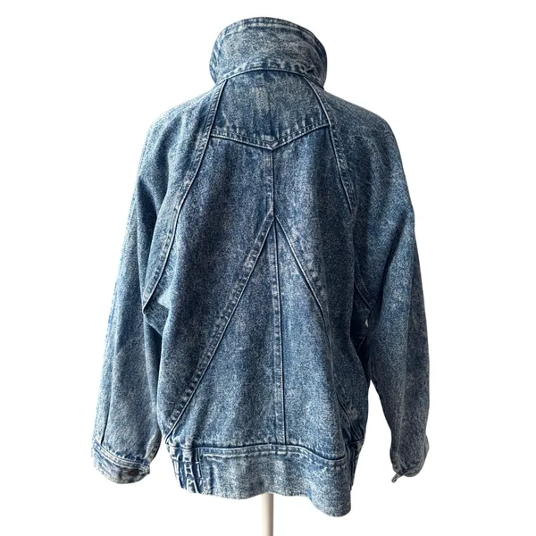 Vintage ‘80s Medium Wash Studded High Collar Full Zip Denim Jacket w/ Pockets - Image 7