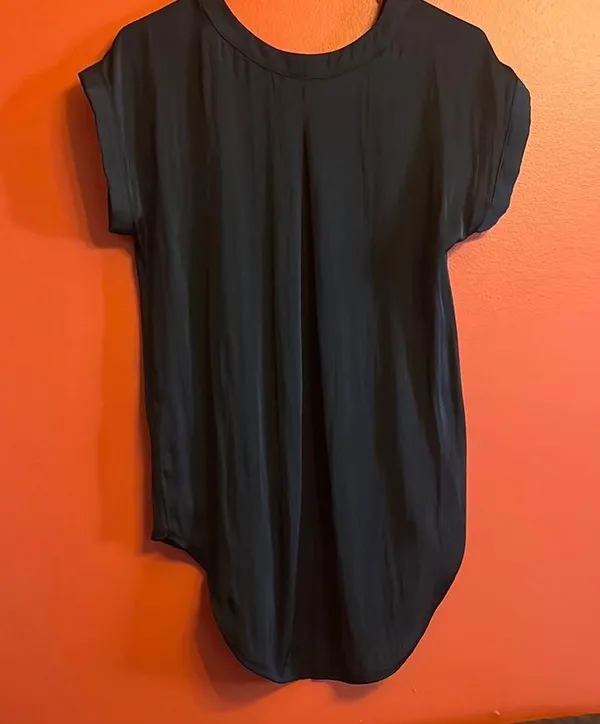 Simply Vera, Vera Wang Vince Camuto Black V-Neck Blouse - Image 7