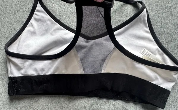 White Victoria's Secret Sports Bra Medium-PINK - Image 3