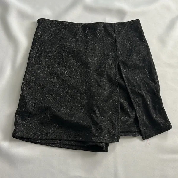 NWT SHEIN BAE Glitter Skort‎ - Image 4