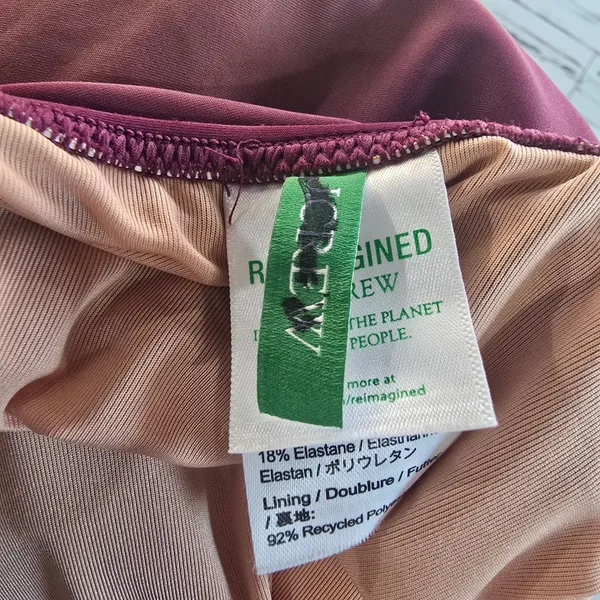 J. Crew One Piece Swimsuit Ruched Tummy Control‎ V Neck Plum Tie Dye Size 6 - Image 3