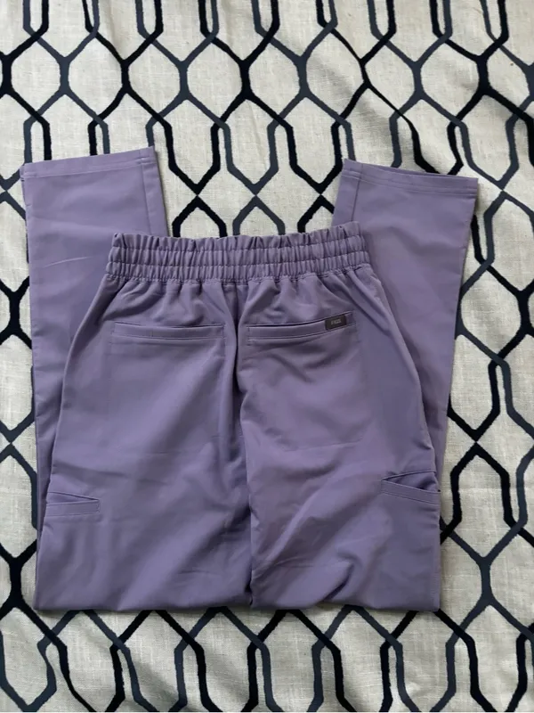 Figs Lavender Dew Evans Skinny scrub pant NWT size XS - Image 8