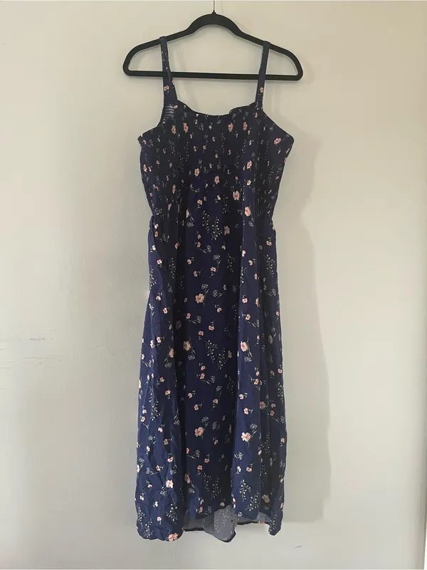 Old Navy Ditsy Floral Smocked Midi Dress XL Tall Navy Blue Pink Cottagecore Sundress - Image 6