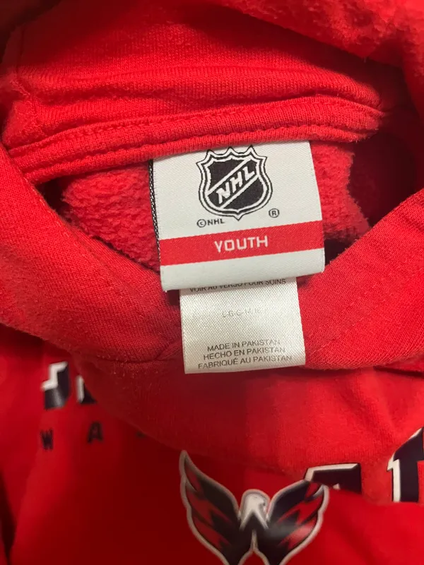 Washington Capitals Sweatshirt Red Size XS - Image 3