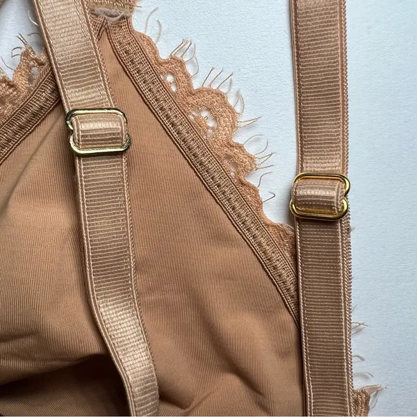 Pepper Everyday Lace Triangle Bralette in Tuscan‎ Tan size small - Image 4