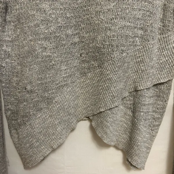 Free People Women's Gray Mock‎ Neck Cross Front Sweater Size Medium - Image 3