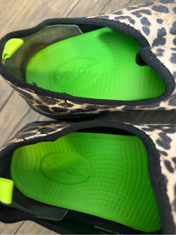 Oofos OOmg eeZee Women’s Size 9 EU 40 Shoes Cheetah Black Sole Recovery Sneaker - Image 7
