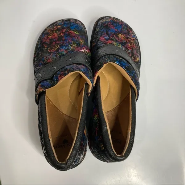 Nurse mates pillow top clogs‎ multicolored size 8 - Image 5
