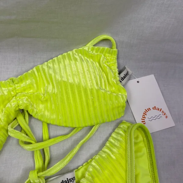 NWT Dippin' Daisy's Neon Ribbed Velvet Bikini Set Size M - Image 3