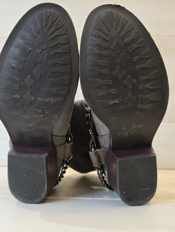 {5.5} Gianni Bini Taupe Harness Suede Cowboy Boots Women's - Image 13