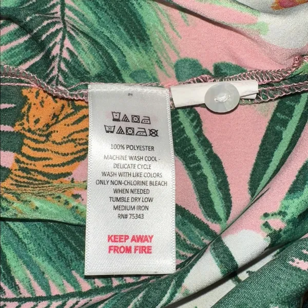 Cynthia Rowley Tiger Jungle Print Sleepwear Set size medium - Image 7