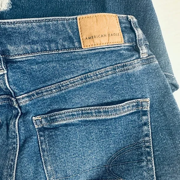 American Eagle Outfitters Dark/Midwash Distressed Hem Mom Jeans - Image 6