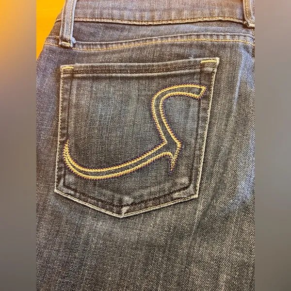 Rock & Republic Blue Flare Wide Leg Jeans - Image 9