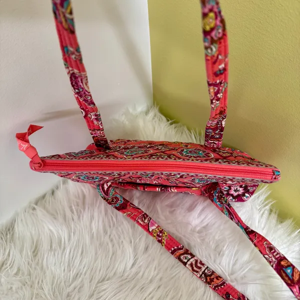 Vera Bradley Pink Shoulder Bag Zip Top Call me Coral Retired Pailsey Medallion - Image 9
