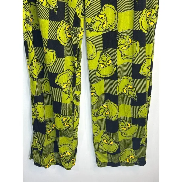 Dr. Seuss The Grinch Plaid Christmas 2‎ piece Pajama Set Women's Medium NWT - Image 11