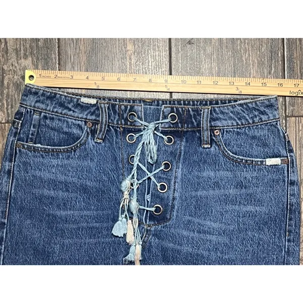 Free People Lace Up Denim‎ Micro Mini Skirt Blue Distressed Raw Hem Size 28 Boho - Image 6