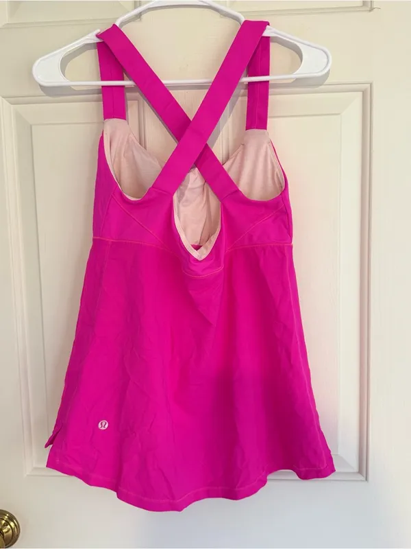Lululemon tank top - Image 2