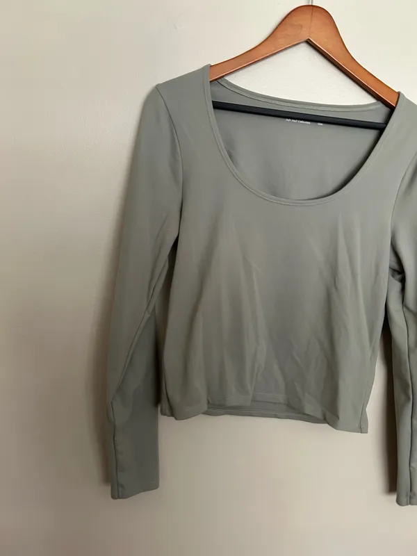 Abercrombie fitted top - Image 3