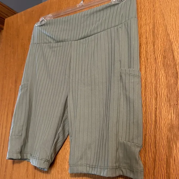 Sage Green Ribbed Biker Shorts Size M - Image 2