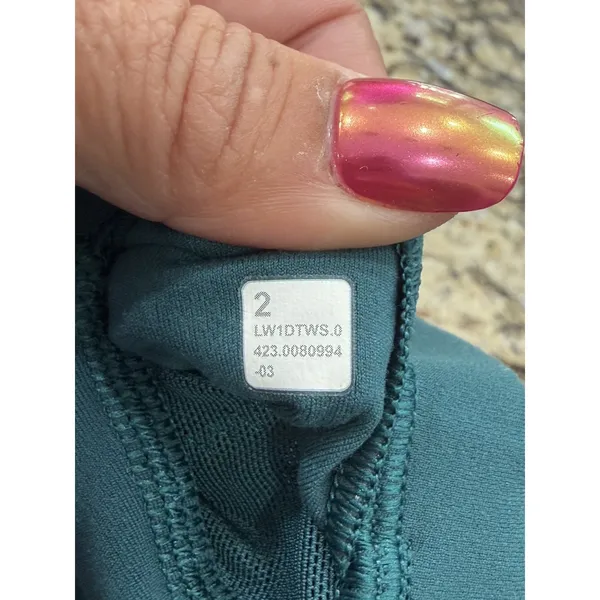 Lululemon Align Tank Top Light Support A/B Cup Size 2 Nulu Athletic Crop - Image 5