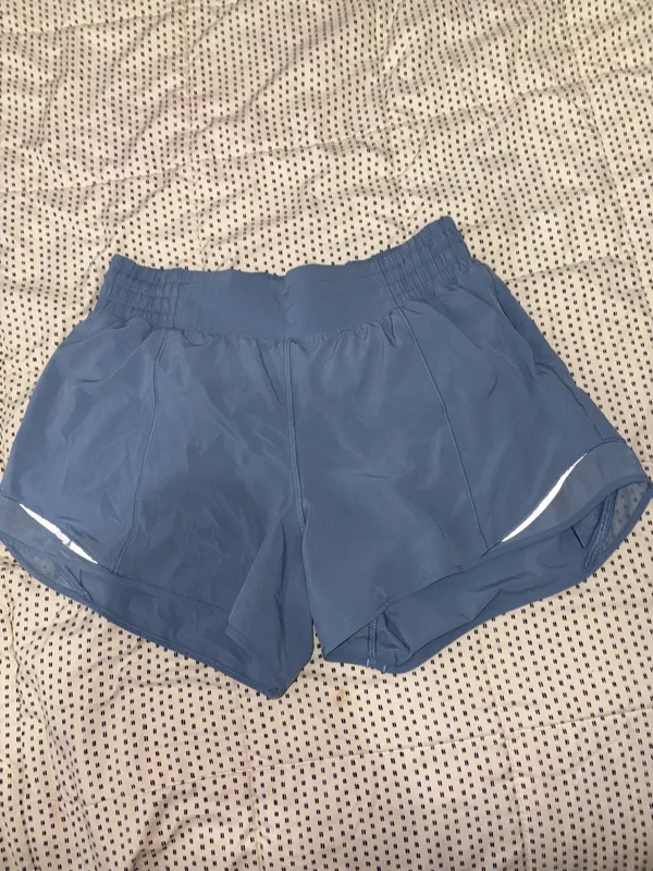 Lululemon Shorts 4”  - Image 2
