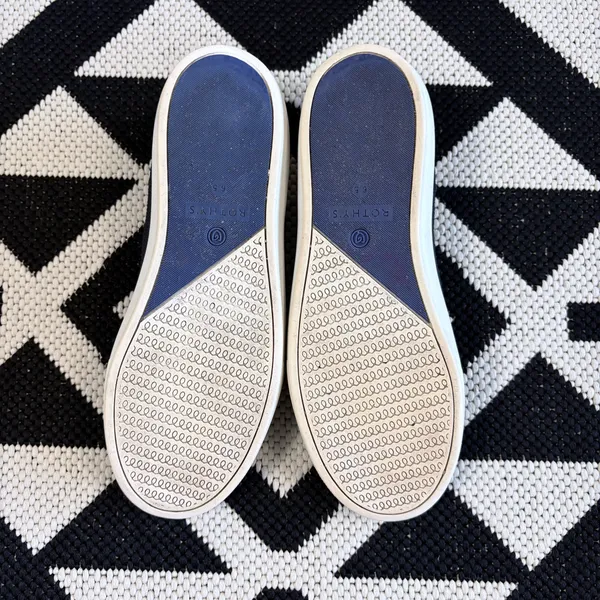 Rothy’s The Original Slip On Sneaker in Black Size 6.5 - Image 11