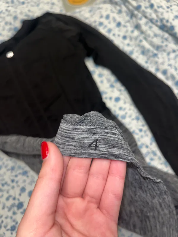 Lululemon Swiftly Tech Long Sleeve Crew - Image 4