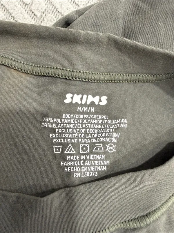 SKIMS Cotton Jersey Slim Short Sleeve Crewneck Top Army Green Size M - Image 6