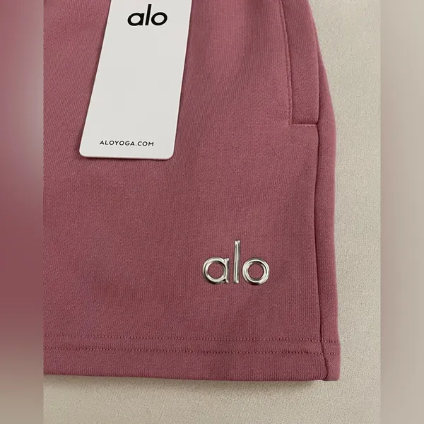 ALO Yoga NWT Accolade Short in Pink Wild Rose Size L - Image 8