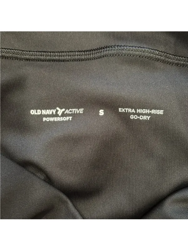 Old Navy Black Active High-Rise Skort - Image 2