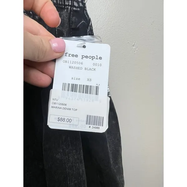 NWT Free People Marina Denim Top in Washed Black Sz. XS - Image 5