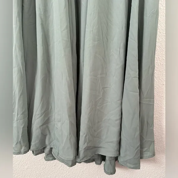 Show me your mumu Godshaw Goddess Gown sz small - Image 5